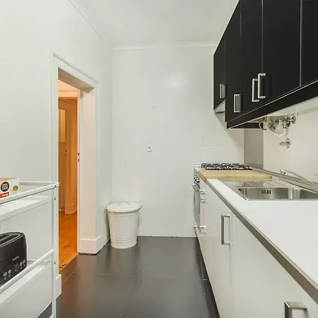 Duque's Cozy Retreat @ Historical * 리스본