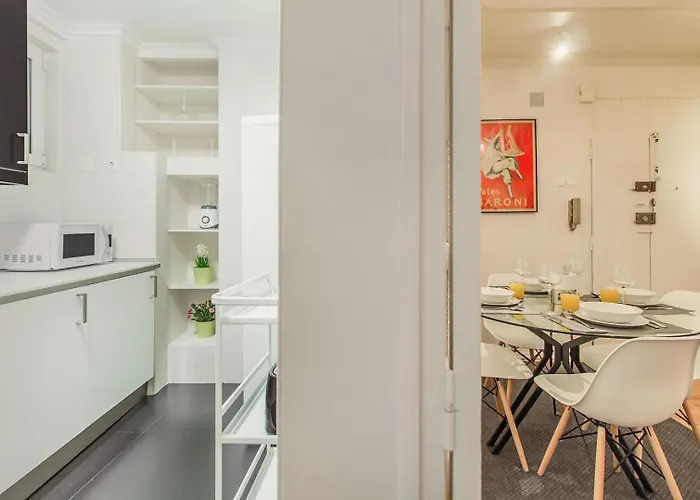 Duque's Cozy Retreat @ Historical شقة *