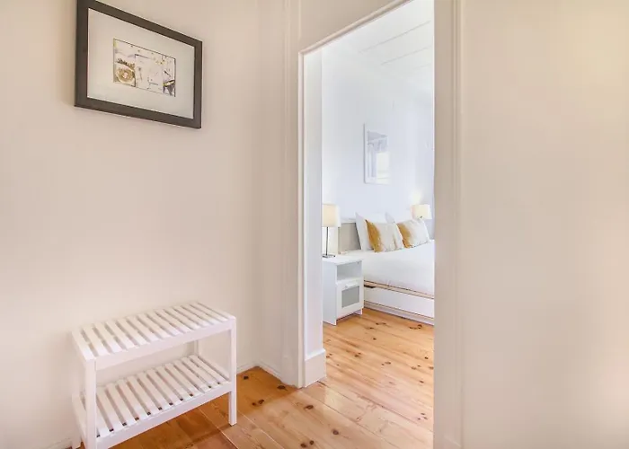 Duque's Cozy Retreat @ Historical شقة